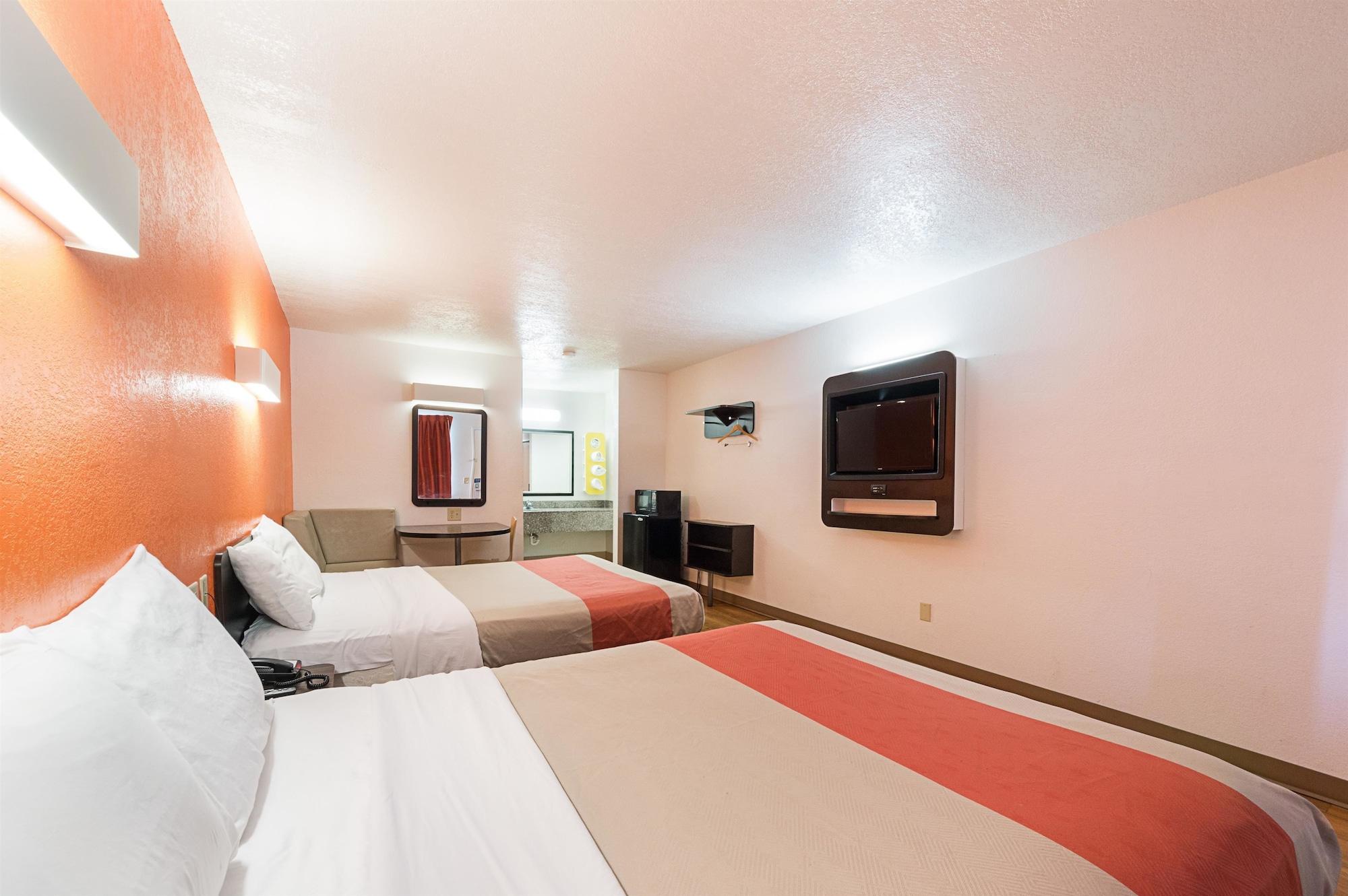 Motel 6-San Antonio, Tx - Fiesta Trails エクステリア 写真