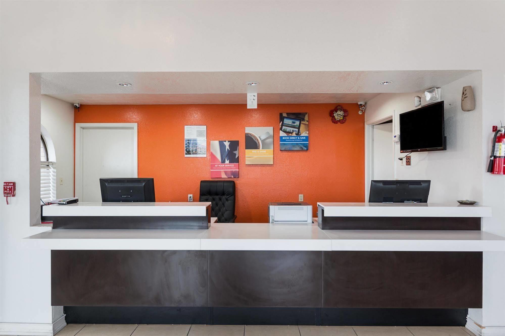 Motel 6-San Antonio, Tx - Fiesta Trails エクステリア 写真