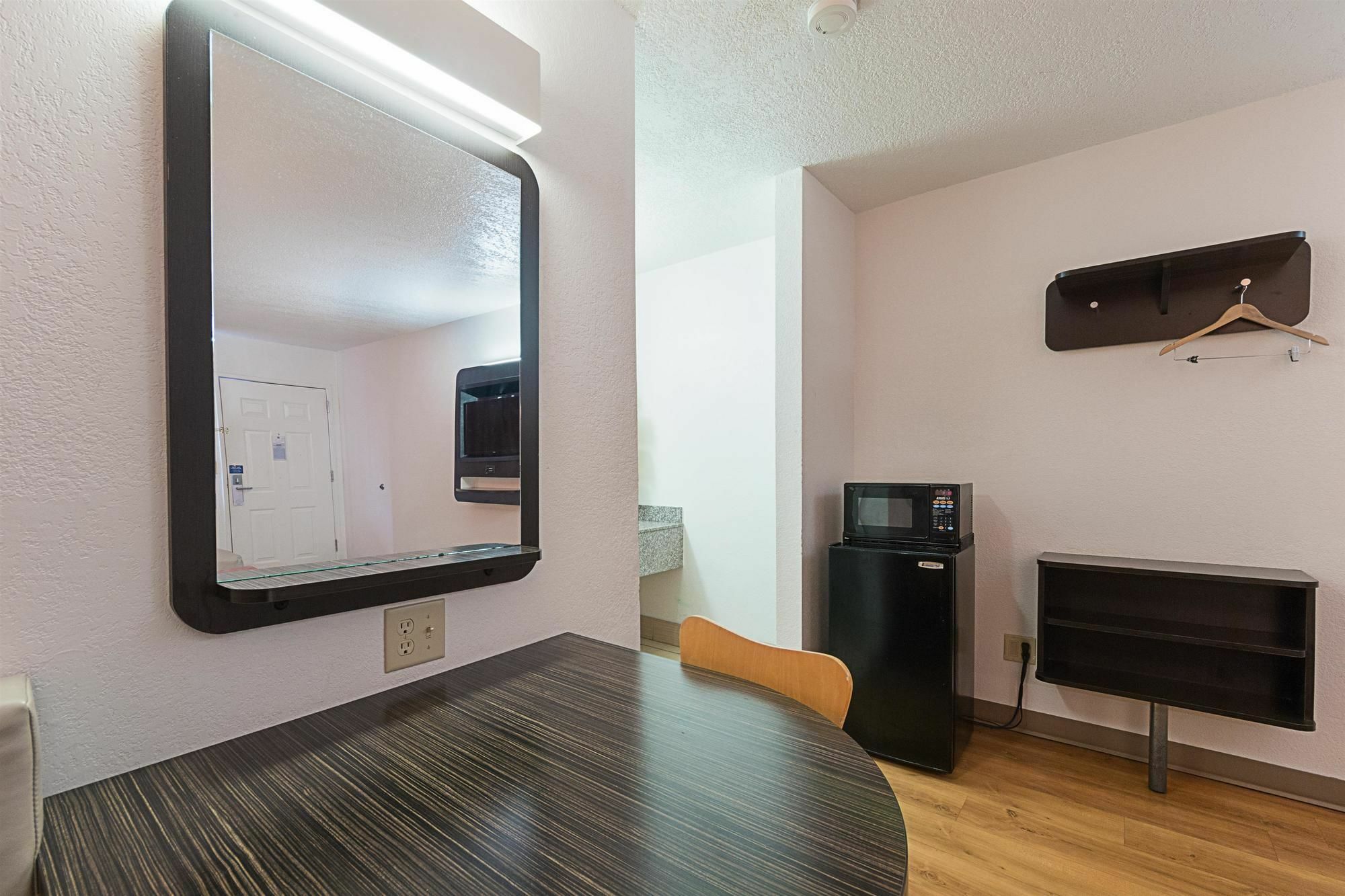 Motel 6-San Antonio, Tx - Fiesta Trails エクステリア 写真